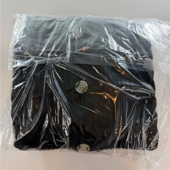 QUINCE Australian Merino Wool Collared Cable Cardigan - Picture 8 of 9